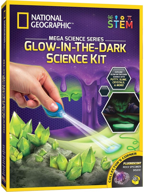 NATIONAL GEOGRAPHIC Earth Science Kit – 100+ Science Experiments & Activities for Kids, Crystal Growing, Volcano Science Kit, Rock Collection, STEM Project Toy for Boys & Girls (Amazon Exclusive)