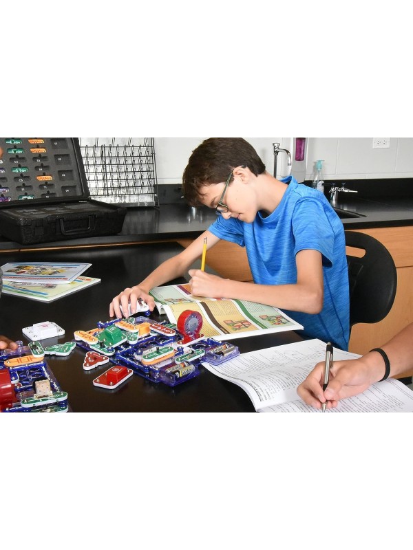 Snap Circuits Classic SC-300 Electronics Exploration Kit | Over 300 Projects | Full Color Manual Parts | STEM Educational Toy for Kids 8+ 2.3 x 13.6 x 19.3 inches